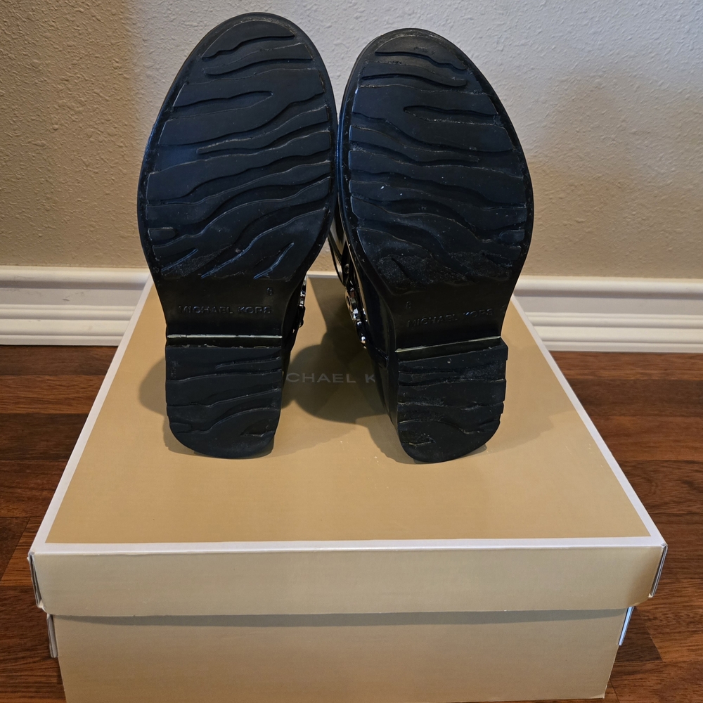 Michael Kors Shiny Black Boots with Logo - Picture 7 of 8